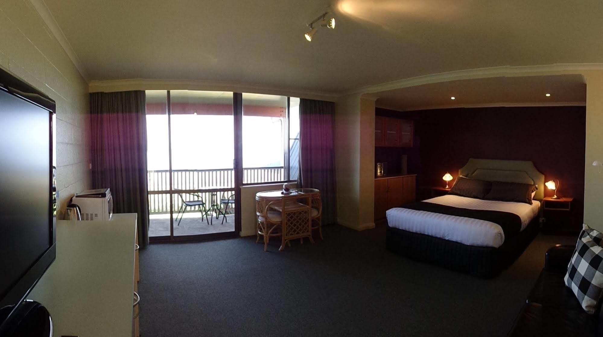 Swansea Motor Inn Tasmania Exterior photo